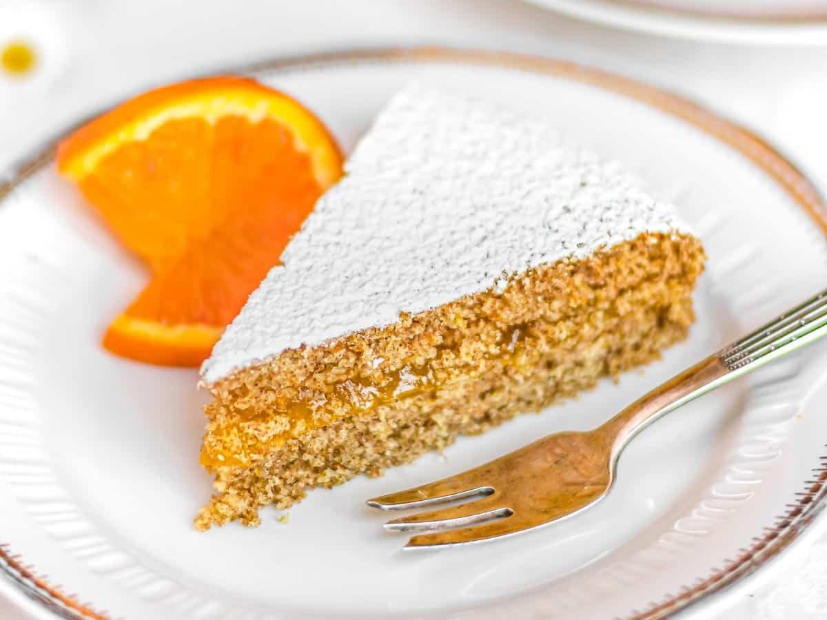 Orange cake slice 1 2024 | grosskochberg