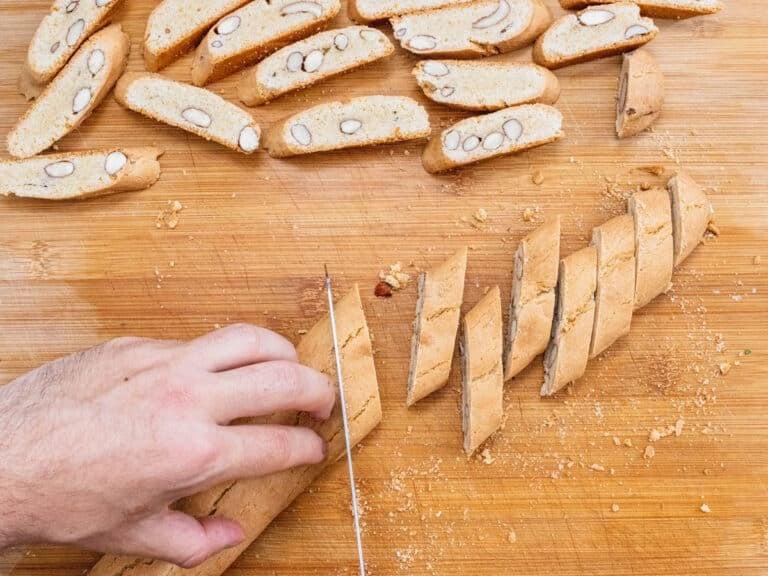 Almond Biscotti 12 768x576 1 2024 | grosskochberg