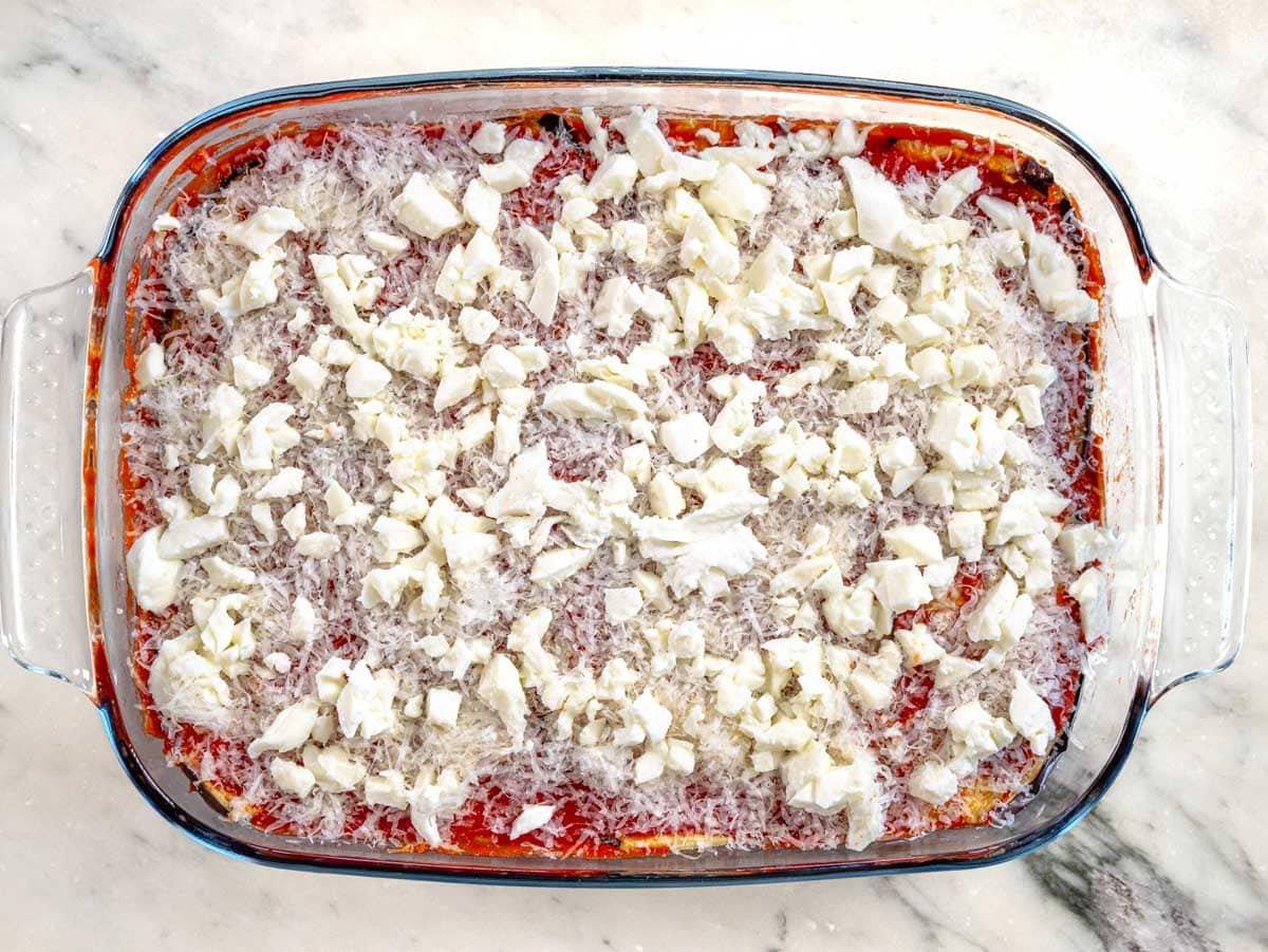 Eggplant parmigiana before baking 2024 | grosskochberg