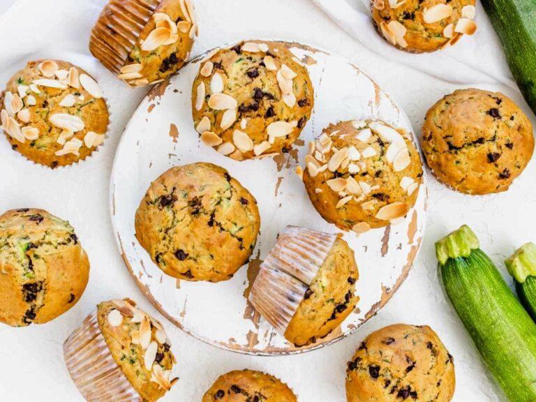 Zucchini muffins after baking in the oven 1 2024 | grosskochberg