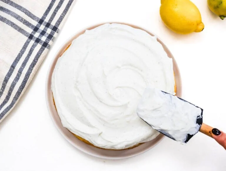 vegan lemon cake with frosting 768x579 1 2024 | grosskochberg